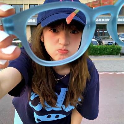 女儿别哭，妈妈爱你